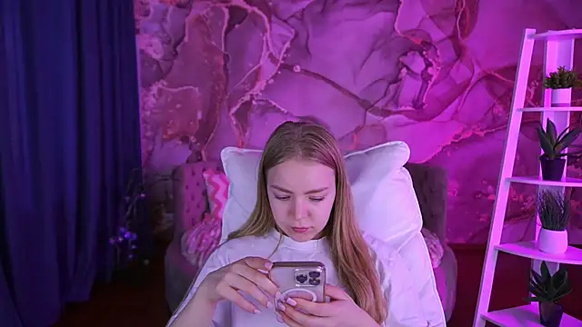 EmilySunshineS online show from 12, 11, 2025