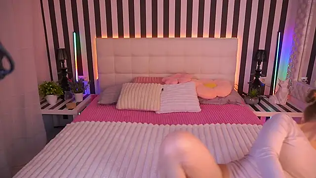 EmilySunshineS online show from 12, 4, 2026