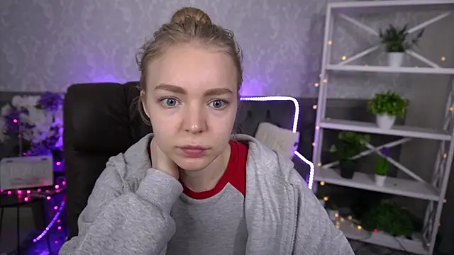 EmilySunshineS online show from 23, 11, 2025