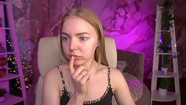 EmilySunshineS online show from 28, 3, 2026