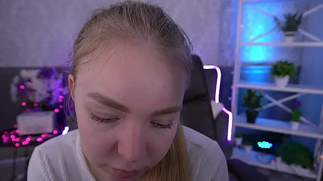 EmilySunshineS online show from 4, 12, 2025