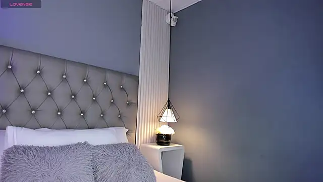 VioletthaRous online show from 28, 3, 2026