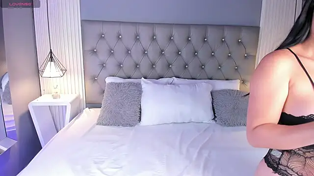 VioletthaRous online show from 21, 11, 2025