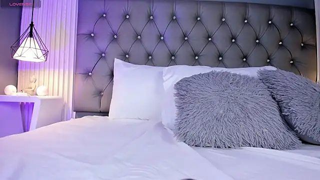 VioletthaRous online show from 19, 3, 2026