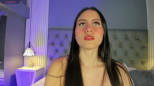 VioletthaRous online show from 11, 11, 2025