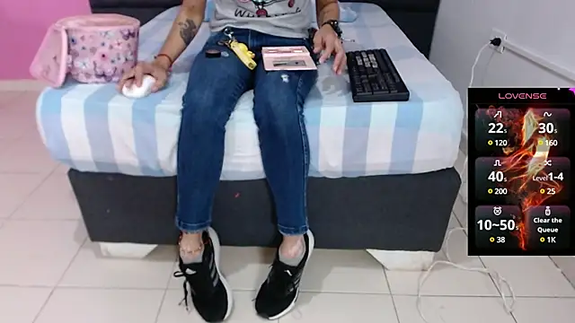  candy jade  online show from 1, 3, 2025