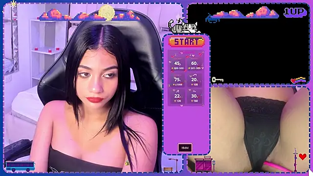 EvaHale  online show from 8, 1, 2025