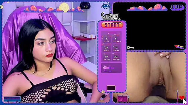 EvaHale  online show from 10, 1, 2025