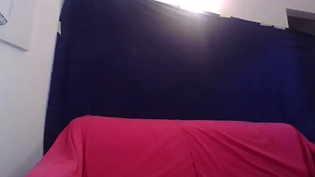 pinksailor online show from 3, 10, 2025