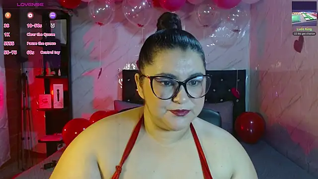 Snapshot of KATIIA16 chatting on 13, 2, 2025 KATIIA16 online show from 13, 2, 2025