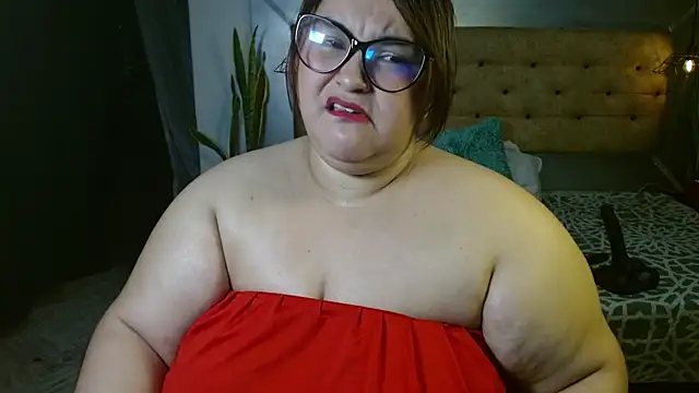Snapshot of KATIIA16 chatting on 21, 9, 2025 KATIIA16 online show from 21, 9, 2025