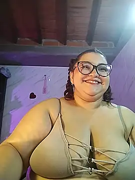 Snapshot of KATIIA16 chatting on 27, 2, 2025 KATIIA16 online show from 27, 2, 2025