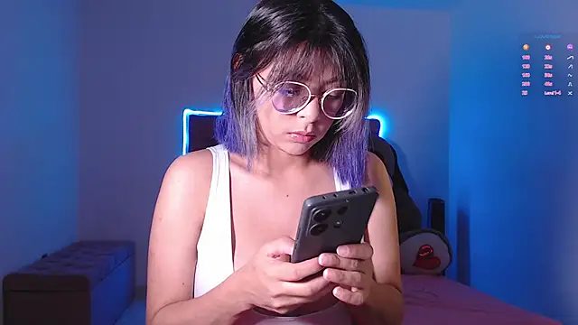 SMIILING PRINCESS online show from 14, 1, 2025