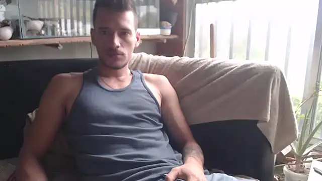 roystonee01 online show from 7, 3, 2026