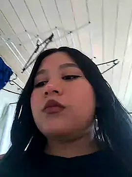 Snapshot of sharyl_24 chatting on 28, 2, 2025 sharyl 24 online show from 28, 2, 2025