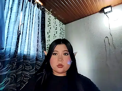 Snapshot of sharyl_24 chatting on 25, 9, 2025 sharyl 24 online show from 25, 9, 2025