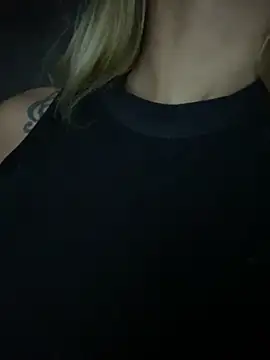 Carolinen online show from 12, 2, 2025