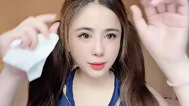 Snapshot of jiaozi-kiss chatting on 11, 3, 2025 jiaozi-kiss online show from 11, 3, 2025