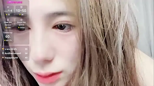 Snapshot of jiaozi-kiss chatting on 18, 3, 2025 jiaozi-kiss online show from 18, 3, 2025