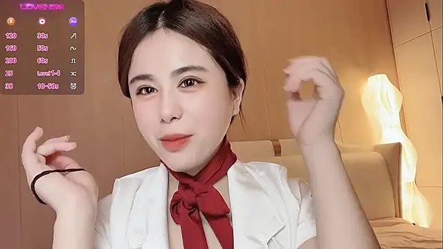 Snapshot of jiaozi-kiss chatting on 8, 2, 2025 jiaozi-kiss online show from 8, 2, 2025