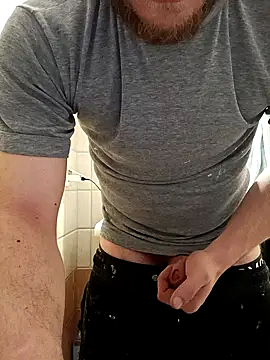 Alexxxmaster1312 online show from 15, 3, 2026