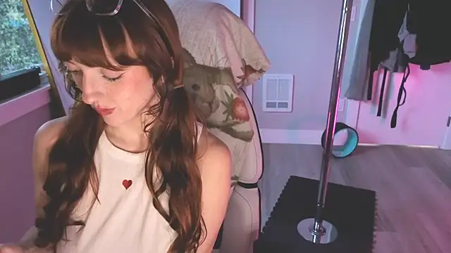 foxxyyyred online show from 10, 2, 2026