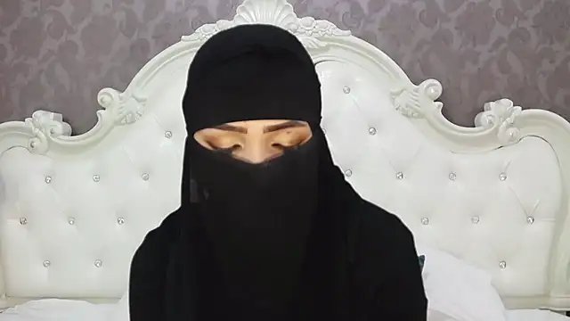 Snapshot of Hajar_Kar chatting on 13, 5, 2026 Hajar Kar online show from 13, 5, 2026