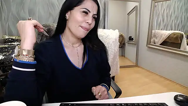 Sara Poison online show from 17, 3, 2026