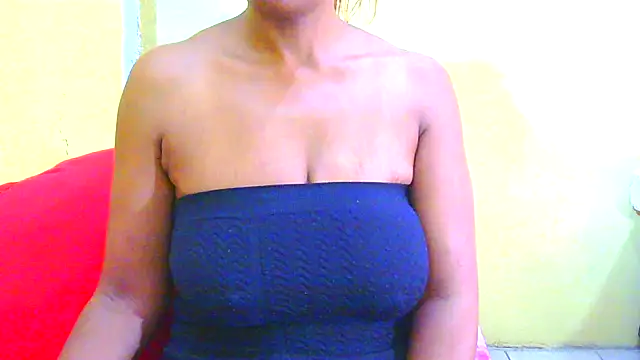 Snapshot of Mollybrookexx chatting on 9, 6, 2026 Mollybrookexx online show from 9, 6, 2026