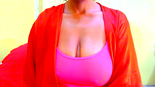 Snapshot of Mollybrookexx chatting on 12, 5, 2026 Mollybrookexx online show from 12, 5, 2026