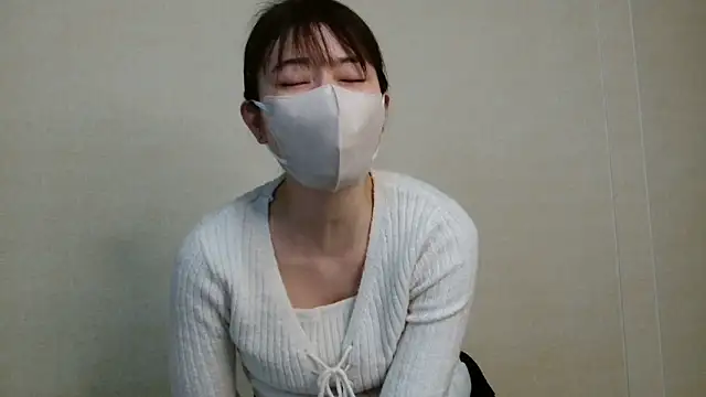 -Mami-xo online show from 2, 3, 2025