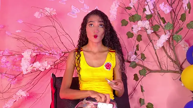 Snapshot of Charlotte_Love10 chatting on 31, 5, 2026 Charlotte Love10 online show from 31, 5, 2026