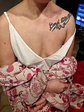 Emjiixx online show from 15, 1, 2025