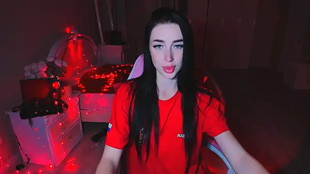 lovely desire online show from 23, 10, 2025