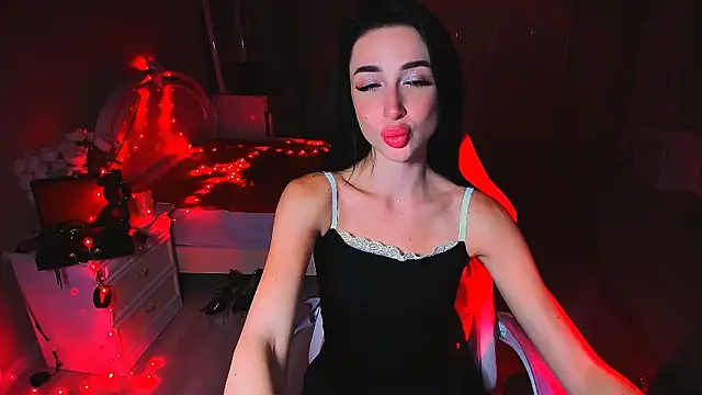 lovely desire online show from 3, 10, 2025