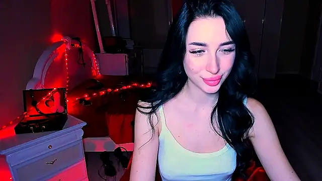 lovely desire online show from 19, 1, 2025