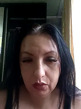 Snapshot of Veronica-Celie chatting on 12, 11, 2025 Veronica-Celie online show from 12, 11, 2025