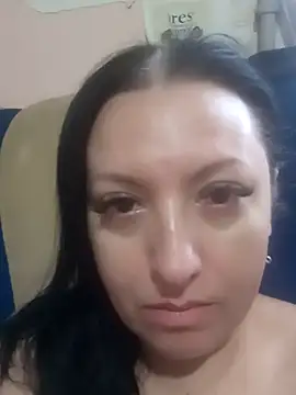 Snapshot of Veronica-Celie chatting on 30, 11, 2025 Veronica-Celie online show from 30, 11, 2025