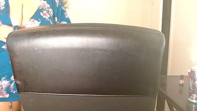 AlyssiaAmoreXO online show from 24, 9, 2025
