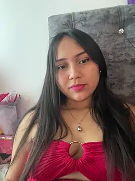 Snapshot of YuliiCamm chatting on 16, 3, 2025 YuliiCamm online show from 16, 3, 2025