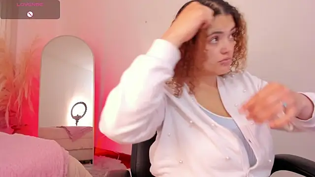 Missbrave1 online show from 14, 9, 2025