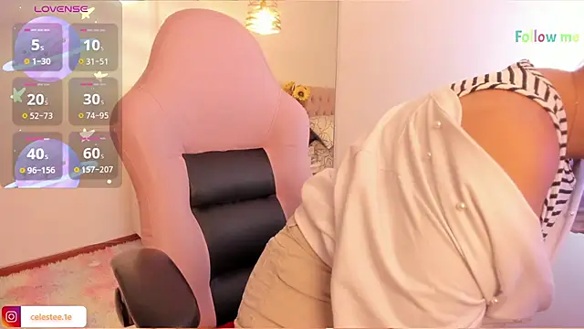 Missbrave1 online show from 15, 2, 2025