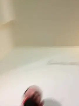 lescro95  online show from 12, 2, 2026