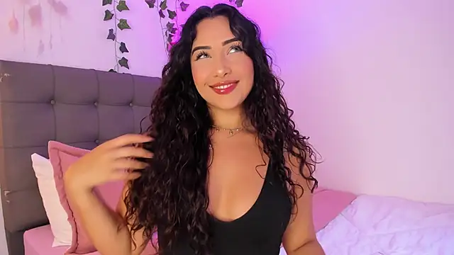 charlotte james0 online show from 23, 2, 2025