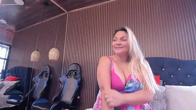 MalorySweet online show from 11, 10, 2025