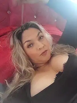 MalorySweet online show from 8, 11, 2025