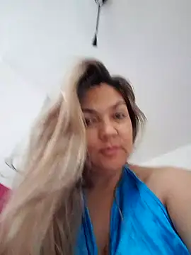 Snapshot of MalorySweet chatting on 2, 8, 2026 MalorySweet online show from 2, 8, 2026