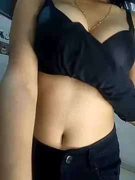 Snapshot of Cute_ritu0 chatting on 2, 2, 2025 Cute ritu0 online show from 2, 2, 2025