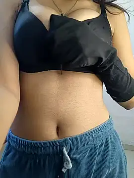 Snapshot of Cute_ritu0 chatting on 8, 2, 2025 Cute ritu0 online show from 8, 2, 2025