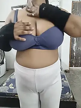 Snapshot of Cute_payal0 chatting on 17, 5, 2026 Cute payal0 online show from 17, 5, 2026